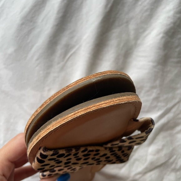 Gap Leopard / Cheetah / Animal Print Velvet Criss Cross Slide Sandals Size 7.5 - Picture 4 of 4